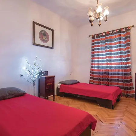 2 Bedroom Awesome In