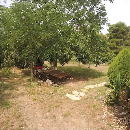 2 Bedroom Awesome In Pula